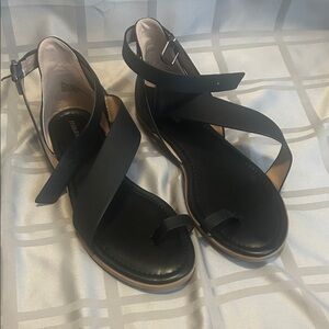 Maurices Black Strappy Toe-Loop Sandals